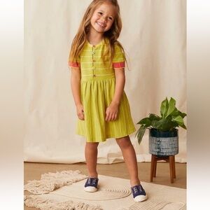 MATILDA JANE Enchanted Garden
Willow Green Ribbed Dress with Pockets Size 6